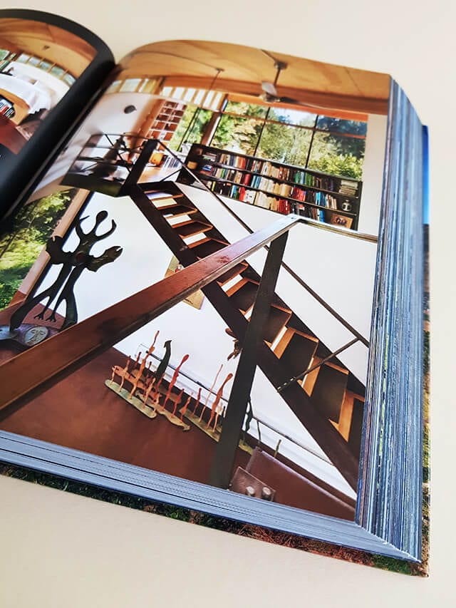 Homes For Our Time TASCHEN Verlag aufgeschlagener Bildband
