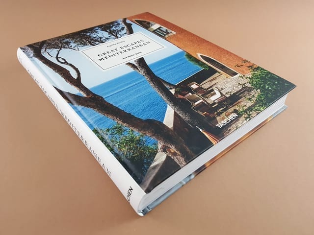 Great Escapes Mediterranean TASCHEN Verlag Buchcover liegend