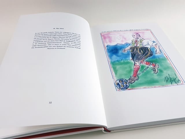 Karl Lagerfeld Karlikaturen Steidl Verlag aufgeschlagenes Buch